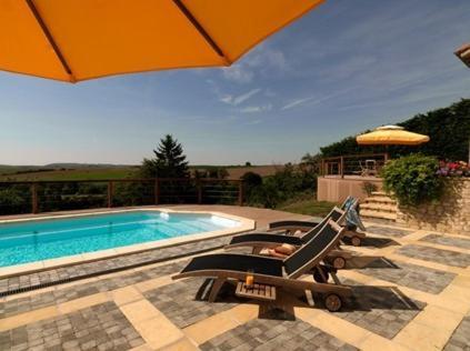 La Dame Blanche Bed & Breakfast Berig-Vintrange Ngoại thất bức ảnh